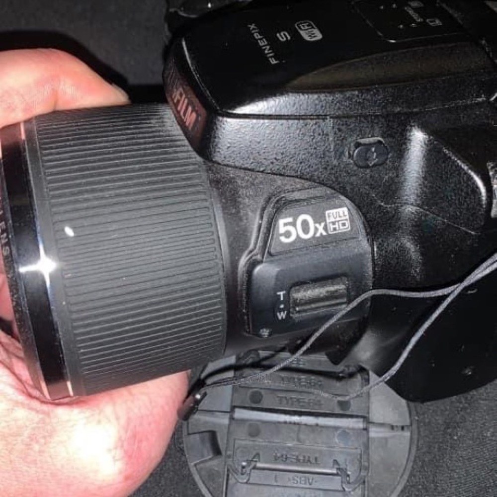 Camera - Picture 3 of 5
